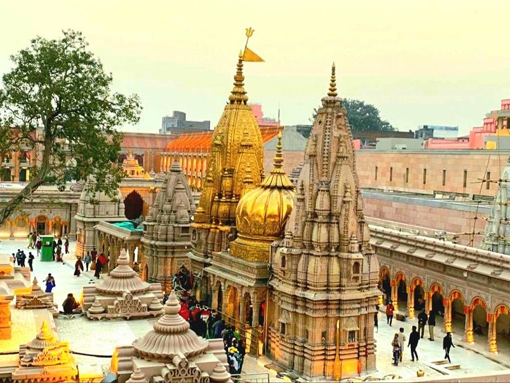 discover the spiritual heart of Varanasi with this captivating image of the kashi vishwanath temple and its sacred jyotirlinga, a must see destination among the top places to visit in varanasi