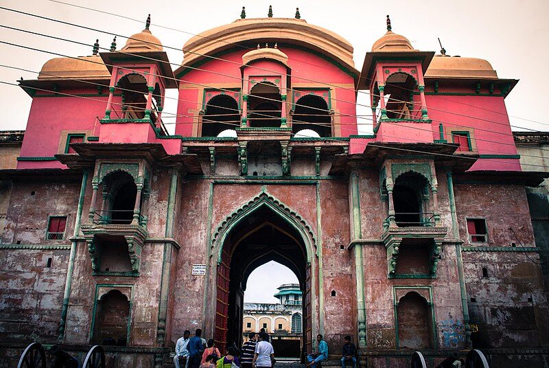 ramnagar fort in varanasi, accessible by cab from delhi to varanasi. explore this historic fort, known for its royal heritage and cultural significance, a must-visit for tourists.