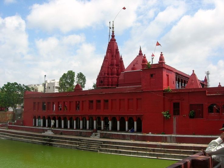 explore the historic durga mandir in varanasi with this captivating image. perfect for your journey from delhi to varanasi by cab, it's one of the top places to visit in varanasi.